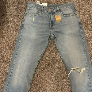 Levi’s distressed jeans